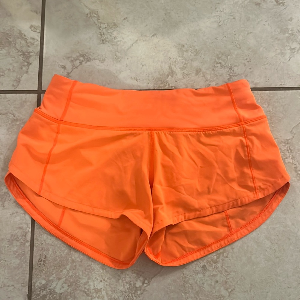 Lululemon Speed Up LR Short 2.5” *Lined in Highlight Orange Size 0